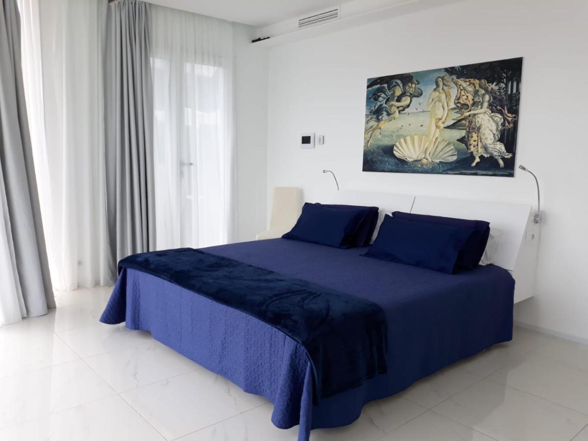 Villa Luxury Paradise Suites Salobrena Luaran gambar